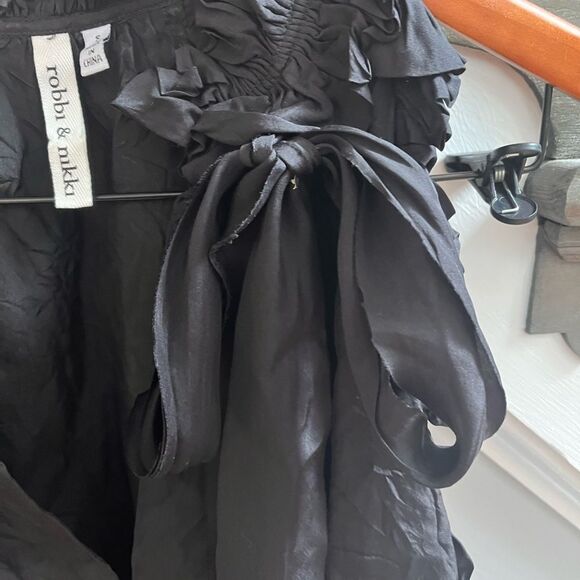 Robbi & Nikki Black Silk Fancy Ruffle & Bow Tank Too sz S EUC - Picture 3 of 5